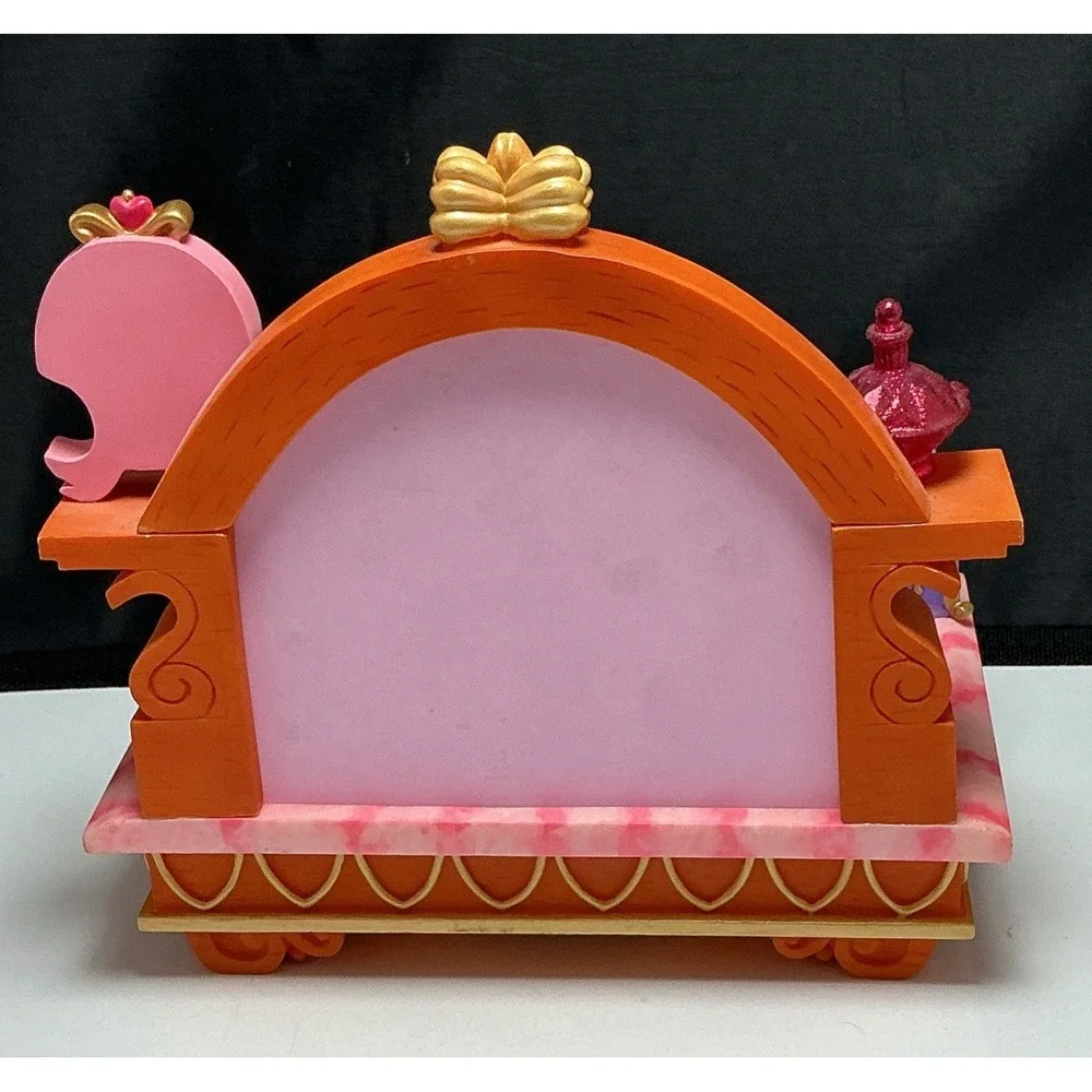 Disney Tinkerbell‎ Snow Globe The Pink Vanity Plays You Can Fly 2002